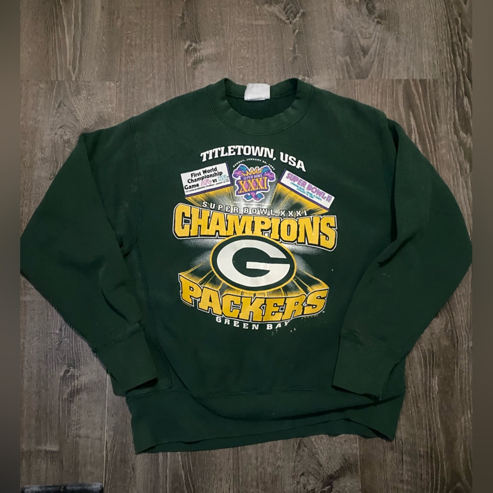 Men’s vintage packers sweater 1997 Super Bowl men’s size L fits like medium